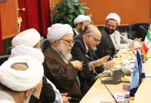 نشست مشترک جمعی از اساتید حوزه و دانشگاه به مناسبت سالروز وحدت حوزه و دانشگاه 